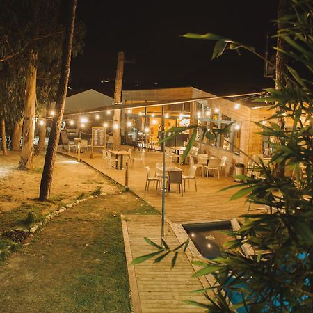 Bukubaki Eco Surf Hotel Ferrel  Exterior photo