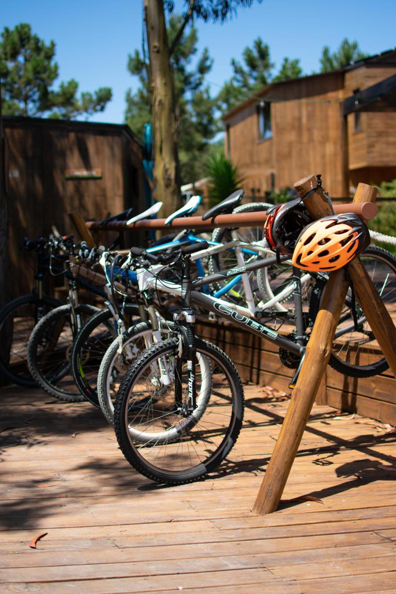 Bukubaki Eco Surf Hotel Ferrel  Exterior photo