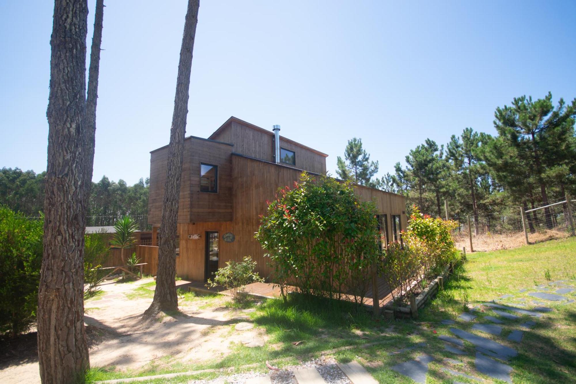 Bukubaki Eco Surf Hotel Ferrel  Exterior photo